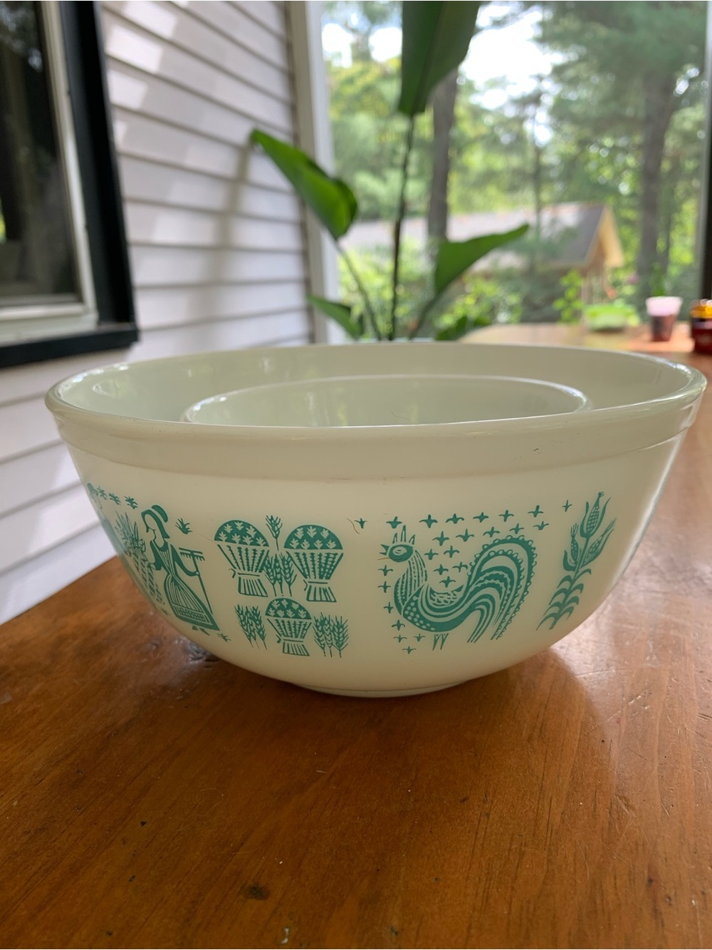 Pyrex mixing bowls vintage Amish butterprint
